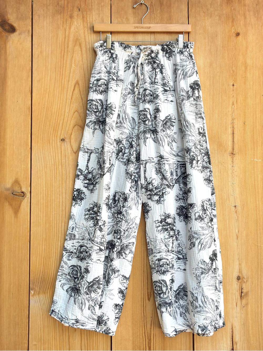 Made in Italy Gauze Printed Wide Leg Pants Sz Medium